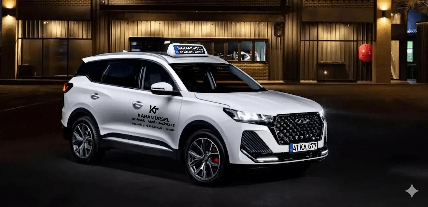 Karamürsel sahil ve merkez bölgesinde gece hizmet veren VIP binek araç.